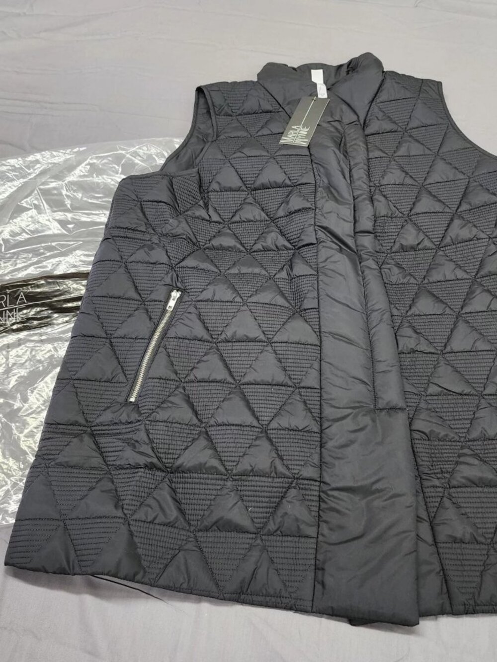 Marla Wynne Women's Plus 3X Black Quilted Puffer Vest Geometric Zip Pockets NWT
